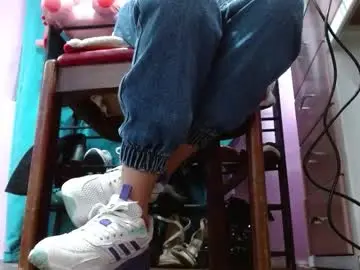 Chaturbate Live Porn of murielbrown