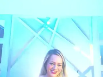 Chaturbate Live Sex Cam of paris_squirtt