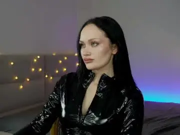 Chaturbate Best live sex cam show of queenaliss