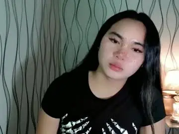 Chaturbate Adult Video Chat of ur_innocent_girlx