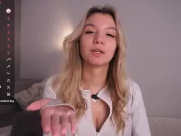 Chaturbate Live Sex Cam of margarethowell