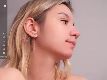 Chaturbate Live Sex Cam of margarethowell