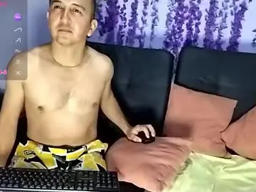 Chaturbate Free Porn Cam of yazflor