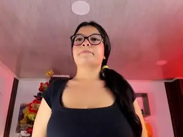 Chaturbate Free Live Porn of daniela_martinnez