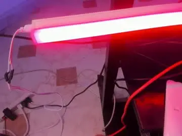 Chaturbate Adult Webcams of emiilycollins1