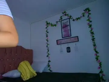 Chaturbate Adult Video Chat of sara_santana__