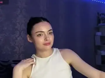 Chaturbate Live Sex Cam of weareyoursun