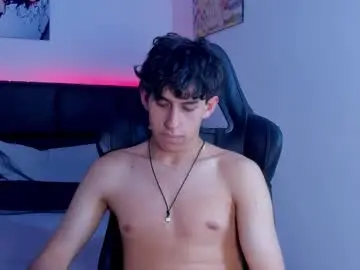 Chaturbate Adult Video Chat of aaron_spencer13