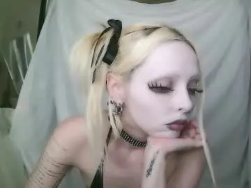 Chaturbate Live Porn of bl0odsyring3