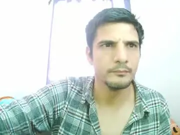 Chaturbate Free Live Porn of braulio_master