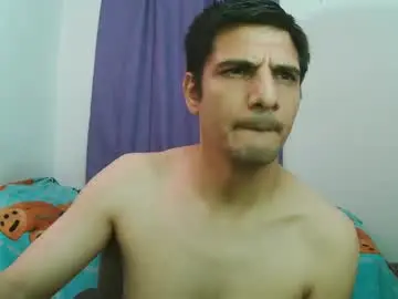 Chaturbate Live Sex Cam of braulio_master