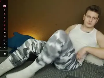 Chaturbate Sex Cam of charlie_smiley