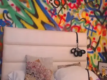 Chaturbate Live Sex Cam of collins_aria