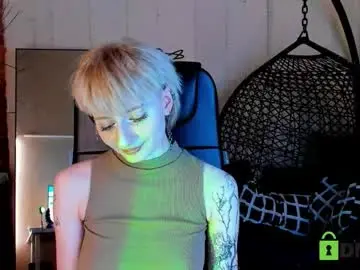 Chaturbate Watch Live Sex Cams of kira__cutie