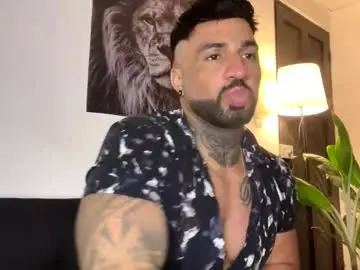 Chaturbate Live Sex Cam of naughty_dominant