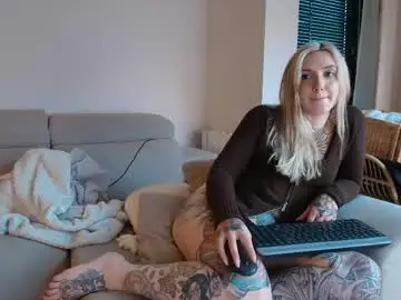 Chaturbate Watch Live Sex Cams of tattoobbgirl