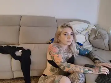 Chaturbate Adult Webcams of tattoobbgirl
