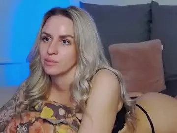 Chaturbate Nude Webcam of foxy_kimmi