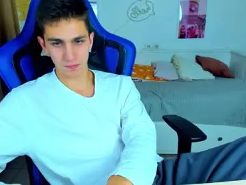 Chaturbate Best live sex cam show of frank_mooree