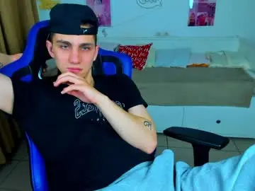 Chaturbate Adult Webcam of frank_mooree