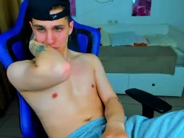 Chaturbate Private Sex Chat of frank_mooree