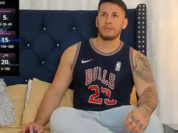 Chaturbate Live Porn of george_diesell_