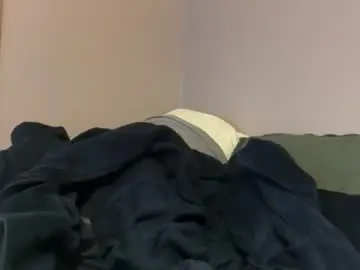 Chaturbate Watch Live Sex Cams of milkedboy964