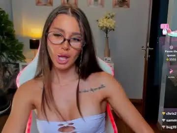 Chaturbate Live Sex Cam of anyarayne