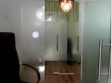 Chaturbate Live Sex Cam of anyarayne