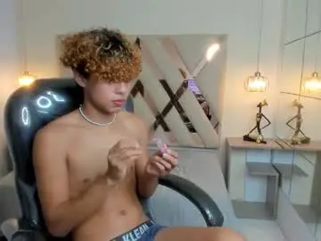 Chaturbate Free Live Porn of anyelotwink