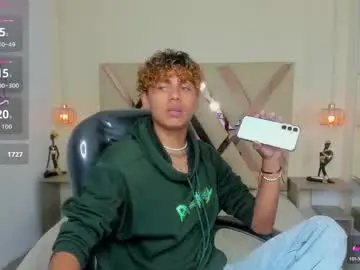 Chaturbate Sex Cam of anyelotwink