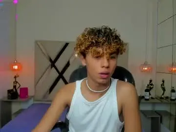 Chaturbate Watch Live Sex Cams of anyelotwink