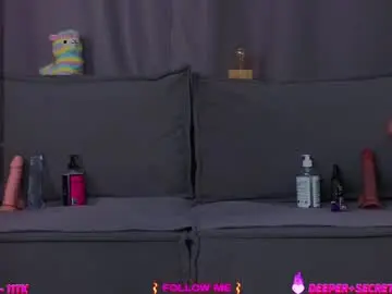 Chaturbate Live Sex Cam of lana_lee_