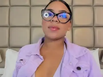 Chaturbate Sex Cam of lilly_williamss