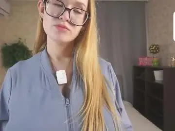 Chaturbate Adult Webcams of maybellebyone