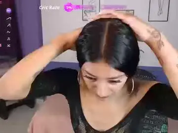 Chaturbate Sex Chat of skinny_yizz