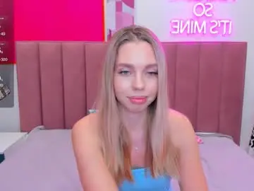Chaturbate Live Sex Cam of tessaadorable