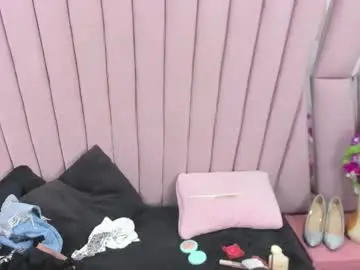 Chaturbate Adult Webcam of _emilysquirt