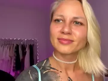 Chaturbate Adult Video Chat of blonde_fuck_couple