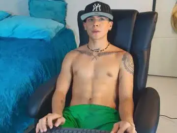 Chaturbate Free Live Porn of camilo_xcam