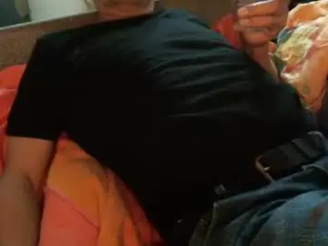 Chaturbate Live Sex Cam of mesa_von7