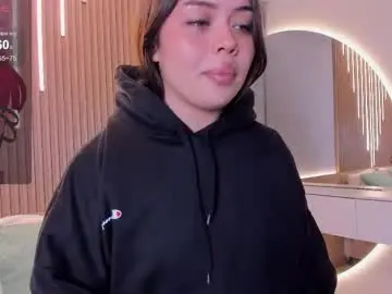 Chaturbate Live Sex Cam of paradise_doll_s