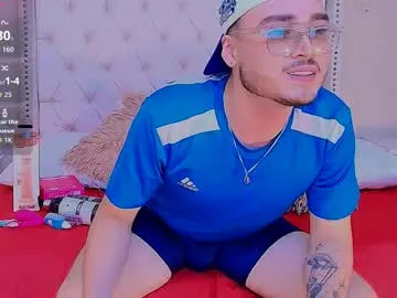 Chaturbate Live Sex Cam of salvattore_muller