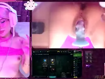 Chaturbate Nude Webcam of vivicute_