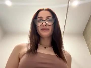 Chaturbate Best live sex cam show of karlenegries