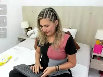 Chaturbate Sex Cam of lesly_santodomingo
