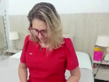 Chaturbate Live Sex Cam of lesly_santodomingo