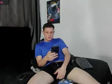 Chaturbate Free Live Porn of ryan15_