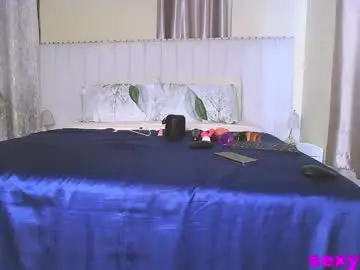 Chaturbate Live Sex Cam of sexy_cici2