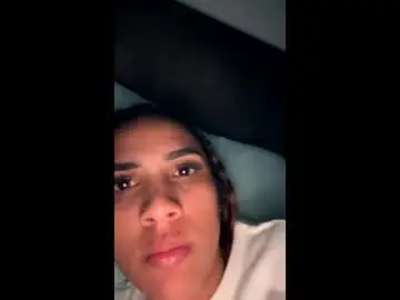 Chaturbate Adult Webcams of shayladavis